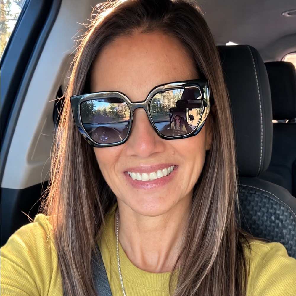 Meet your Posher, Lenett